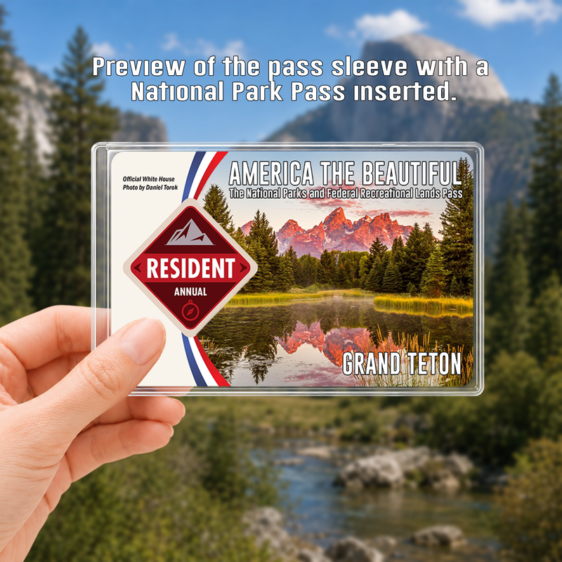 Grand Teton National Park Pass Holder - Gift For Hikers & Travel Lovers
