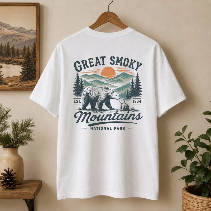Great Smoky Mountains Shirt, Vintage Bear Graphic Tee, National Park T-Shirt, Gift for Hikers and Campers